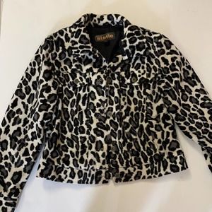Static polyester leopard jacket soft size small=